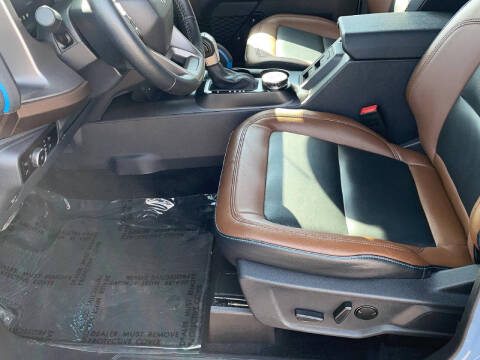 2023 Ford Bronco Outer Banks Advanced