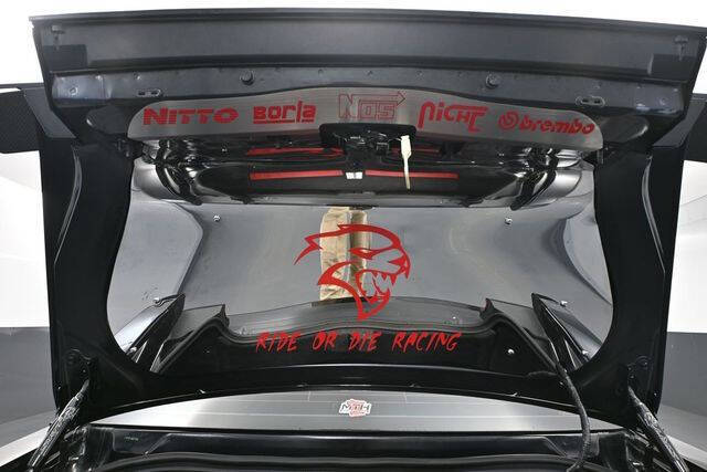 2016 Dodge Challenger SRT Hellcat