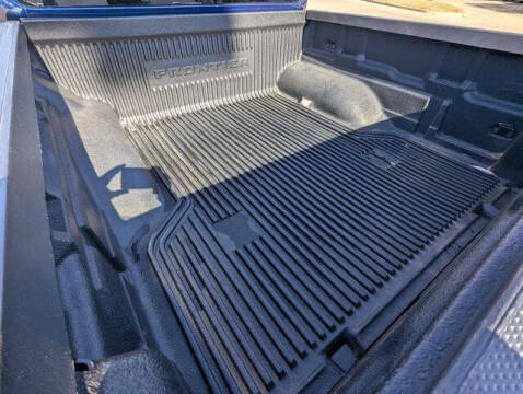 2022 Nissan Frontier SV