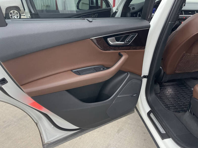 2017 Audi Q7 2.0T quattro Premium Plus