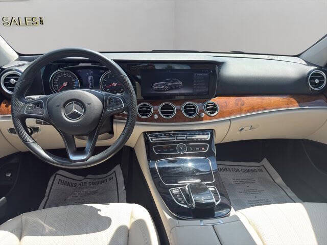 2017 Mercedes-Benz E-Class E 300 4MATIC