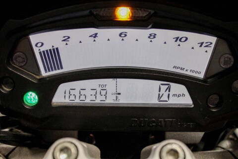 2013 Ducati Monster 1100 EVO