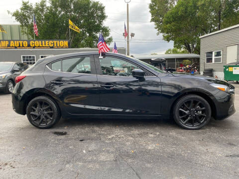 2018 Mazda MAZDA3 Touring
