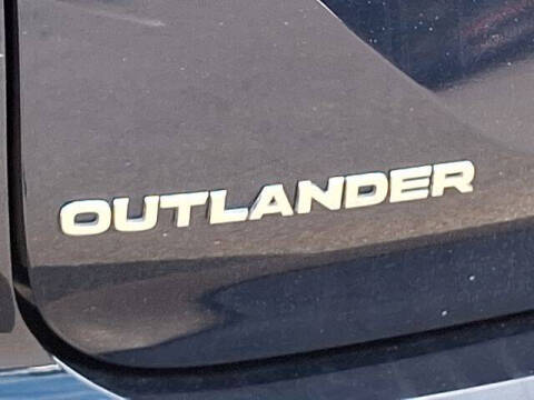 2022 Mitsubishi Outlander SEL