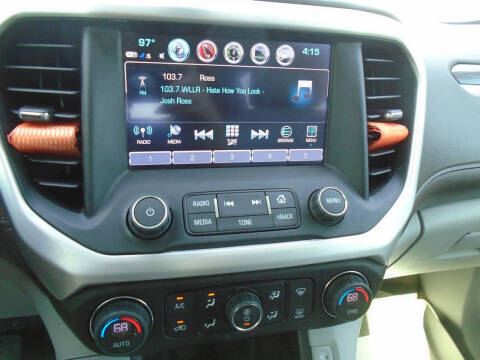 2017 GMC Acadia SLT-1