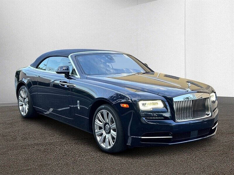 2016 Rolls-Royce Dawn Base photo 10