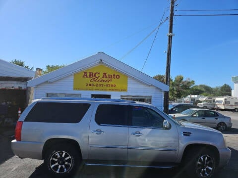 2008 Cadillac Escalade ESV for sale at ABC AUTO CLINIC CHUBBUCK in Chubbuck ID