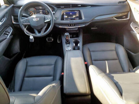 2023 Cadillac XT4 Sport