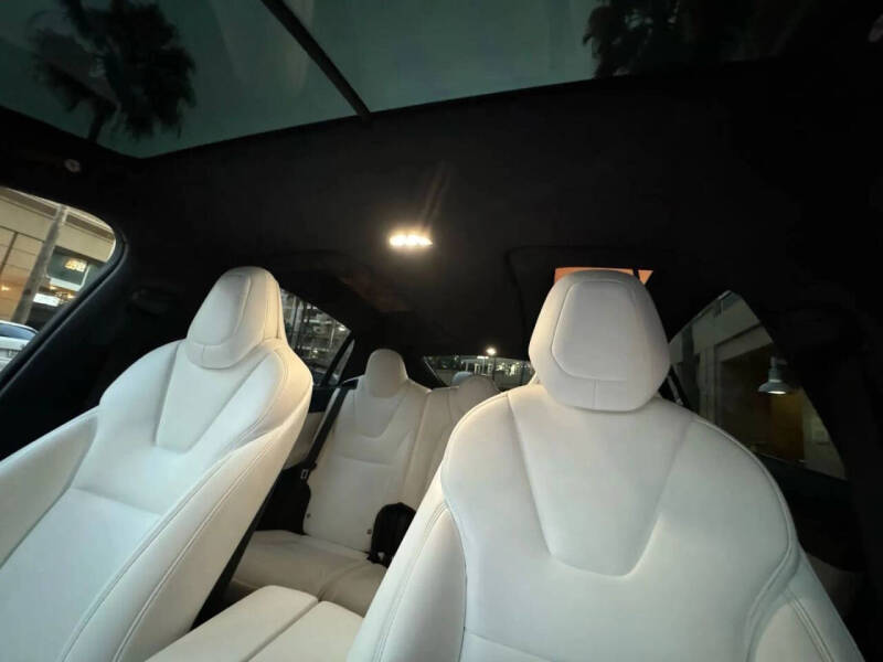 2018 Tesla Model X 75D