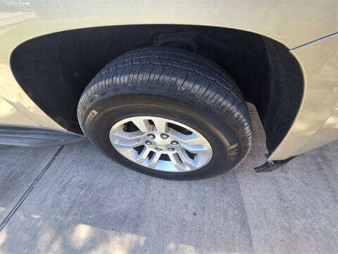 2015 Chevrolet Suburban LT