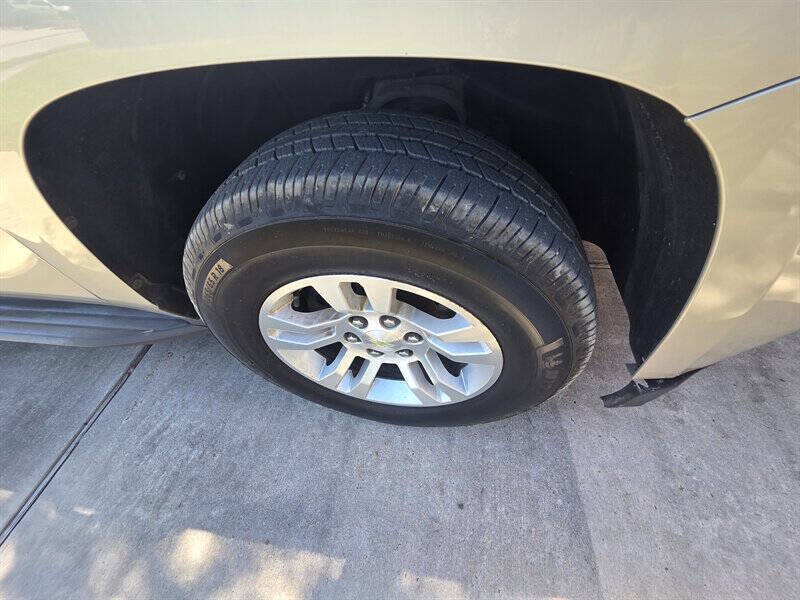 2015 Chevrolet Suburban LT