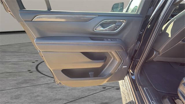 2023 GMC Yukon XL AT4