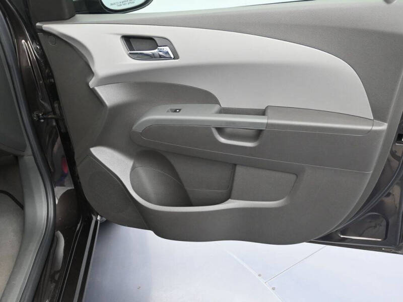 2014 Chevrolet Sonic LT Auto