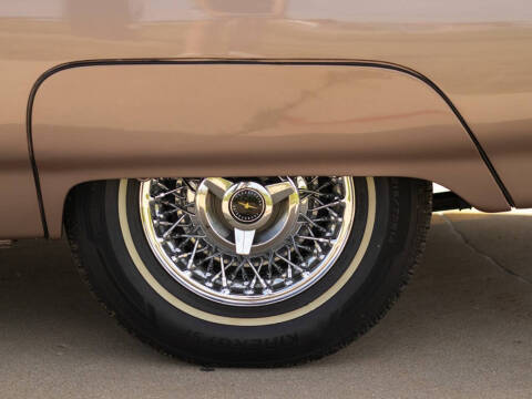 1963 Ford Thunderbird