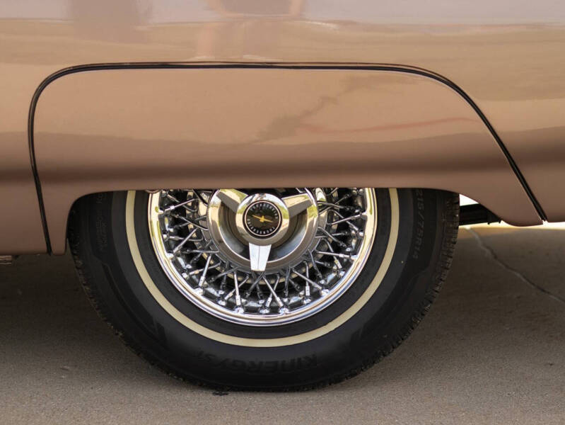 1963 Ford Thunderbird