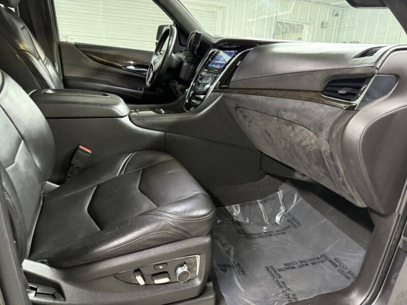 2016 Cadillac Escalade ESV Platinum