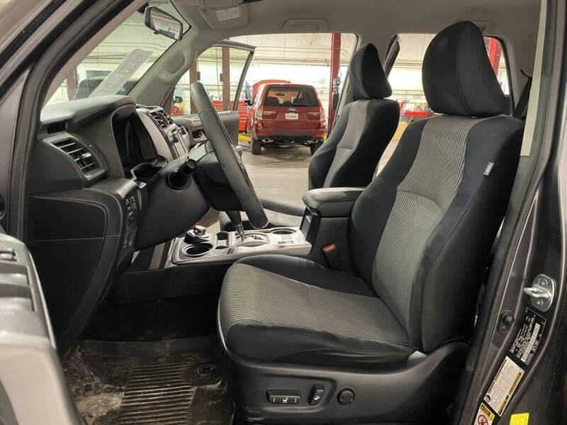 2017 Toyota 4Runner SR5