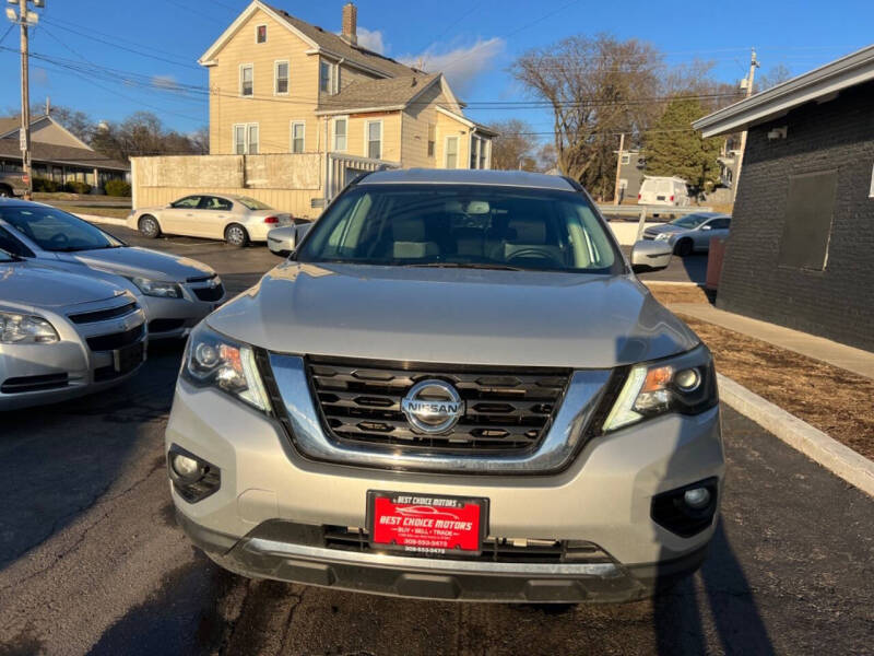 2017 Nissan Pathfinder SV