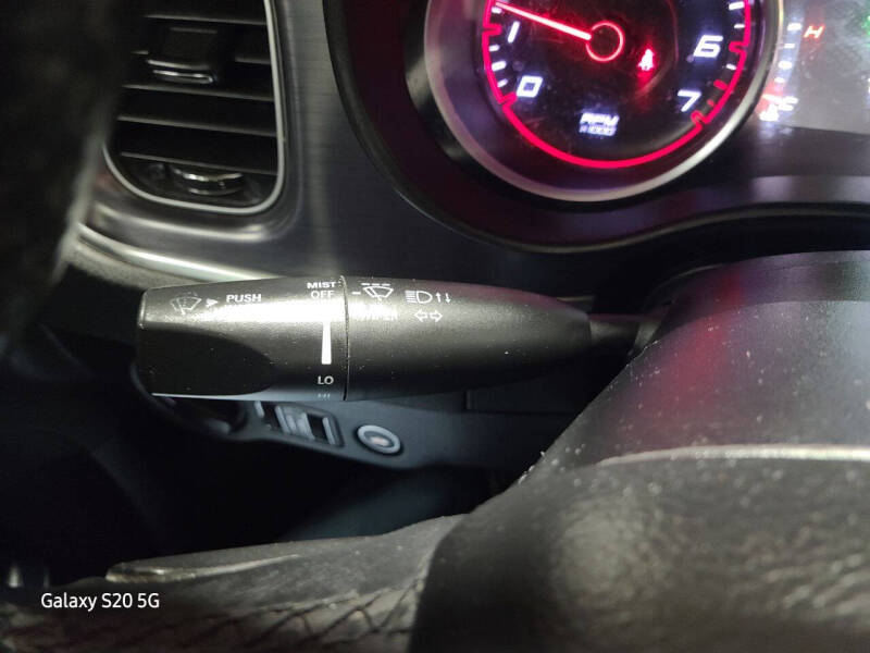 2015 Dodge Charger SE