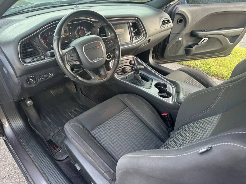 2016 Dodge Challenger