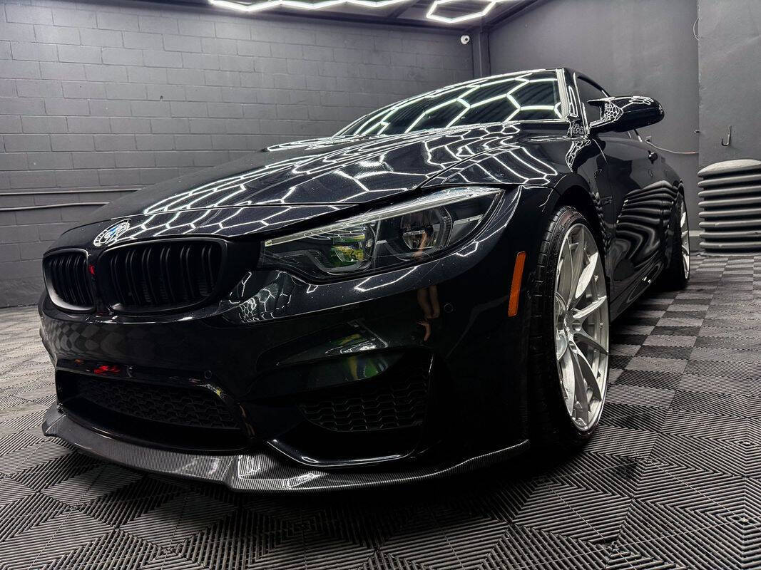 Black 2018 BMW M4 Base 2dr Coupe 2