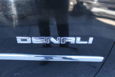 2016 GMC Yukon Denali