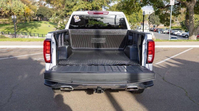 2023 GMC Sierra 1500 SLE