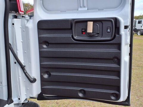 2024 Chevrolet Express 2500