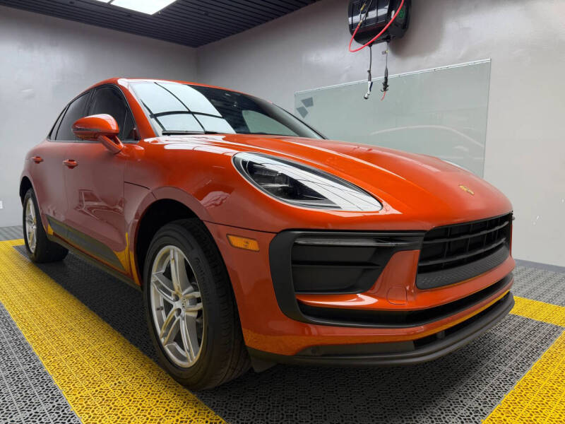 2022 Porsche Macan
