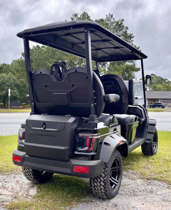 2025 Verdi Forward Facing 4 Seater Golf C