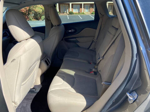 2019 Jeep Cherokee Latitude