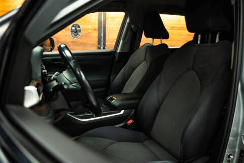 2020 Toyota Highlander Hybrid LE