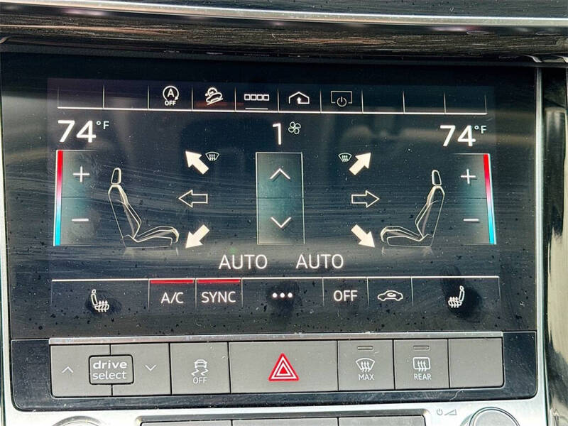 2022 Audi Q7 quattro Premium 55 TFSI