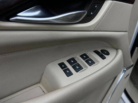 2017 Cadillac Escalade Standard