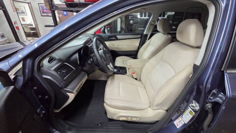 2017 Subaru Outback 2.5i Premium