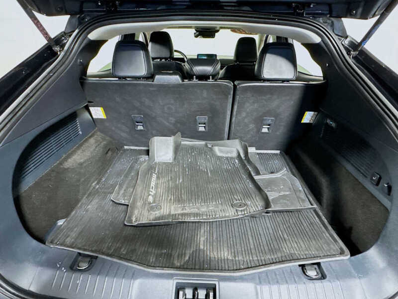 2022 Ford Mustang Mach-E Select