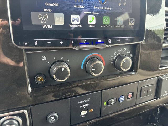 2025 Chevrolet Express 2500