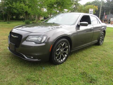 2015 Chrysler 300 for sale at Triangle Auto Sales in Elgin IL