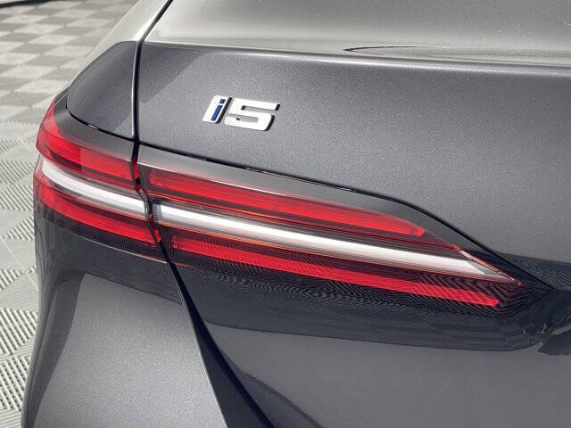 2026 BMW i5 eDrive40