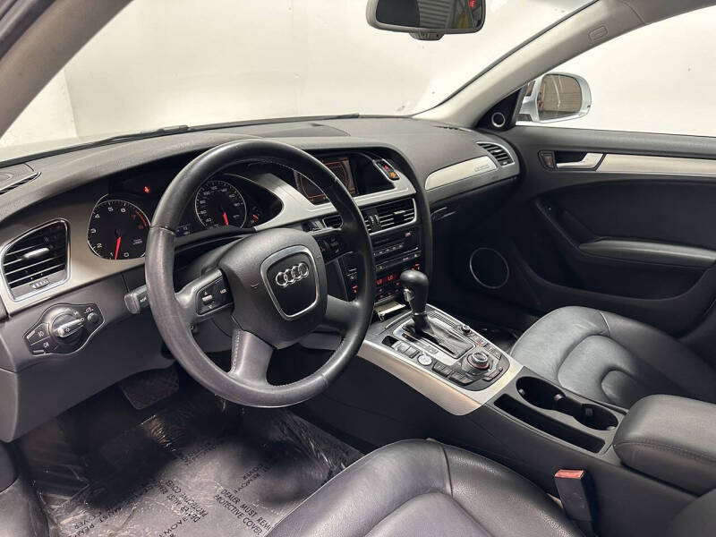 2009 Audi A4 2.0T quattro Prestige