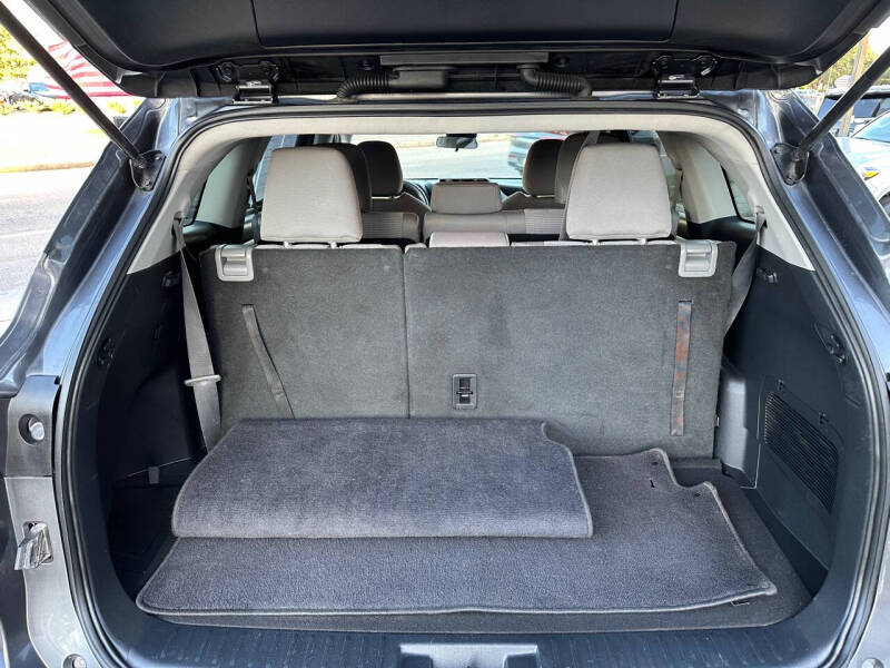 2020 Toyota Highlander L