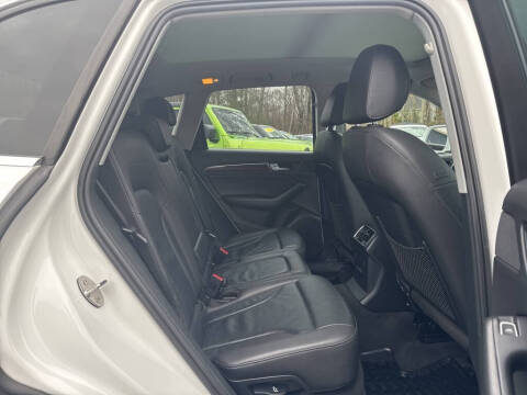 2016 Audi Q5 2.0T quattro Premium