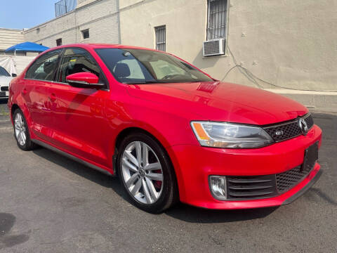 2013 Volkswagen Jetta for sale at Bling Bling Auto Sales in Ridgewood NY