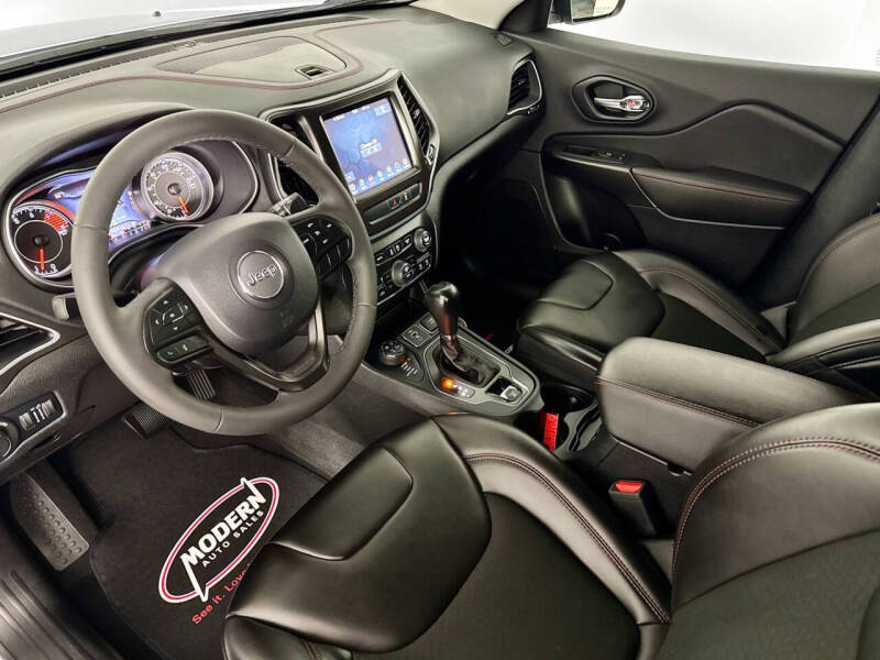 2022 Jeep Cherokee Trailhawk