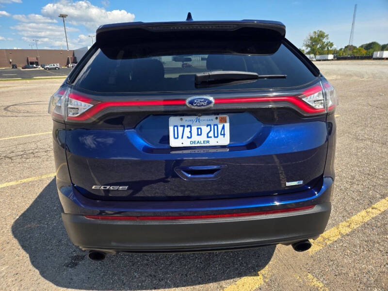 2016 Ford Edge SE