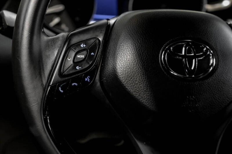 2019 Toyota C-HR XLE