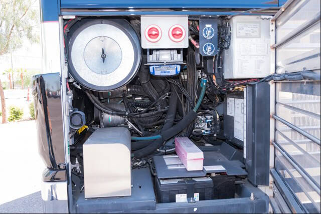 2008 Prevost Marathon XL45