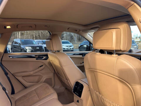 2016 Porsche Macan S