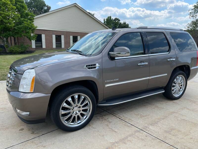 2011 Cadillac Escalade for sale at Renaissance Auto Network in Warrensville Heights OH