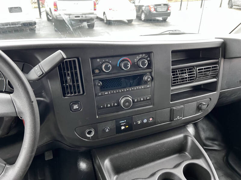 2018 GMC Savana 2500